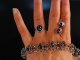Fein zur Tracht! Kette Armband Ring und Ohrringe Granate Silber &Ouml;sterreich um 1950