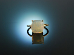 Fire of love! Fantastic opal ring yellow gold 585